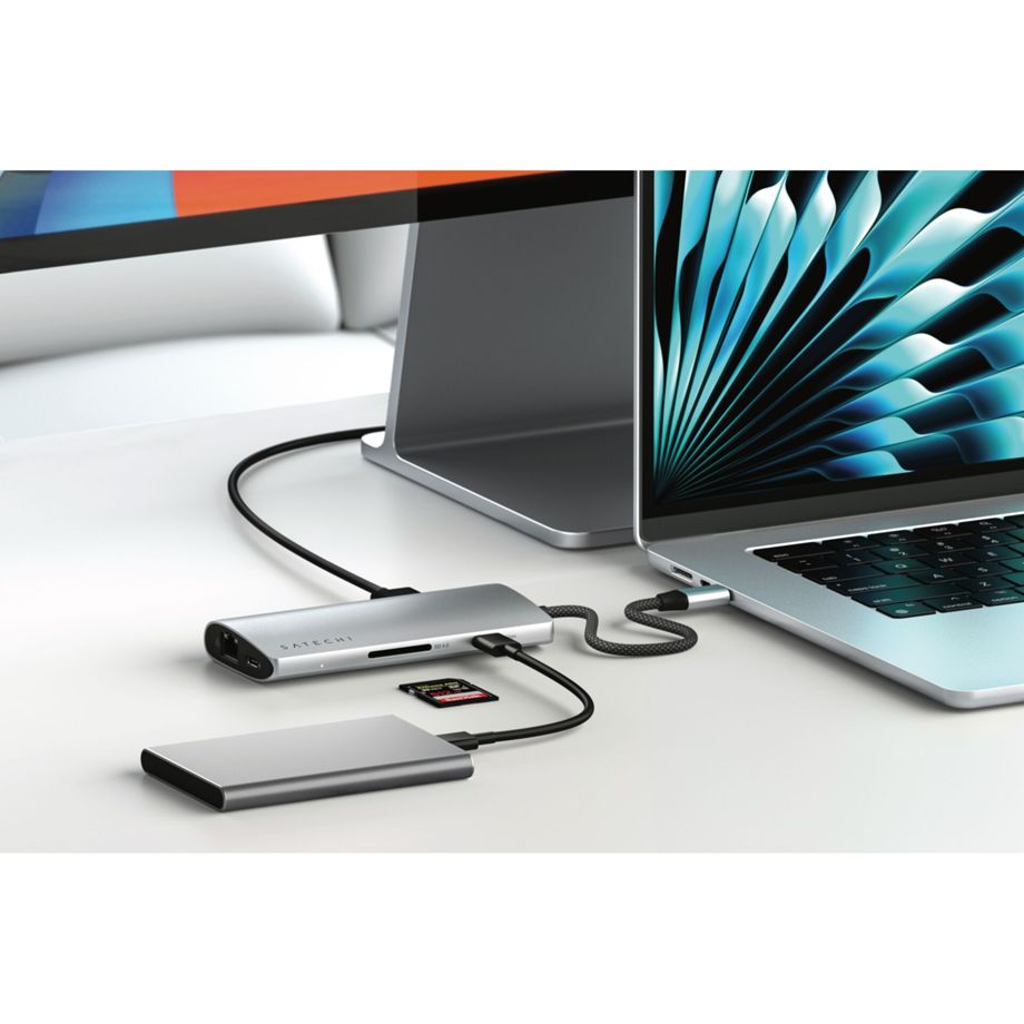 Satechi USB-C Multiport Adapter 8K with Ethernet V3 Silver
