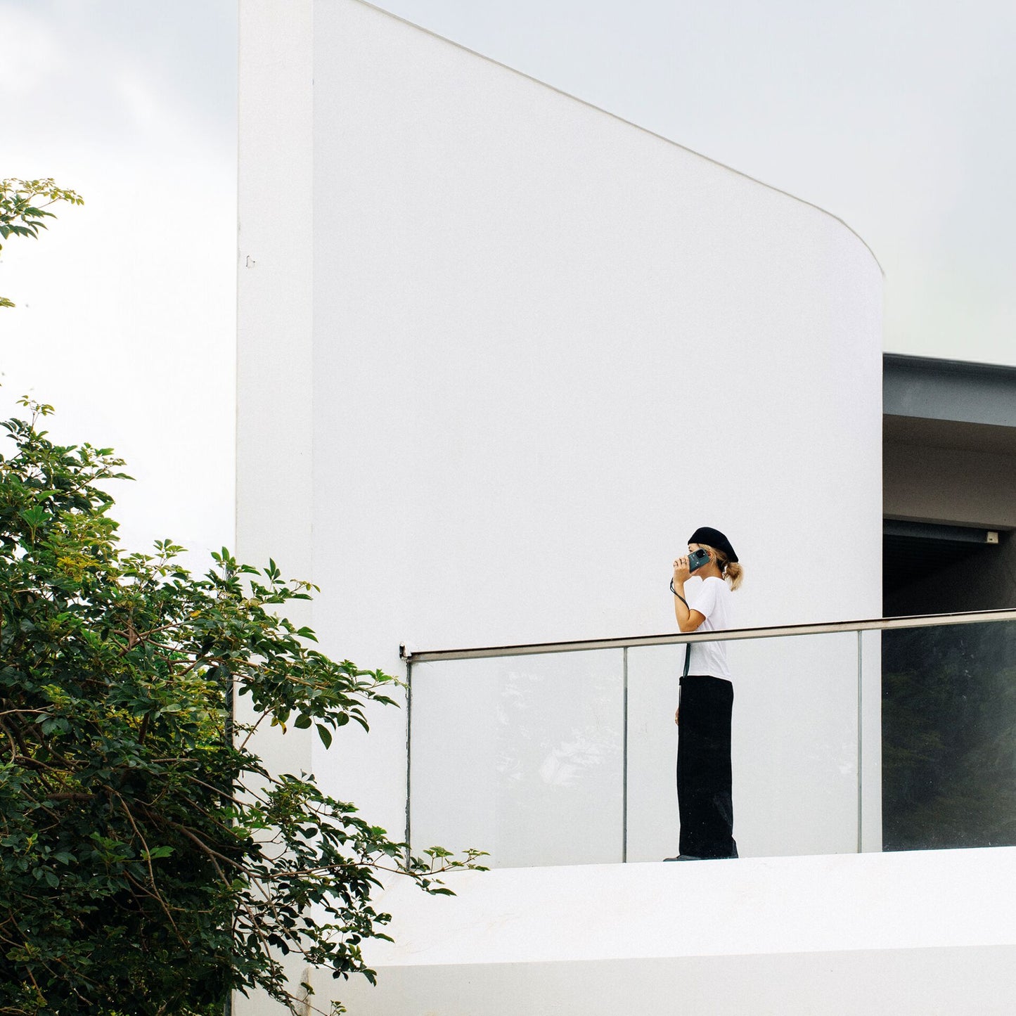 Native Union City Sling RP Slate Green