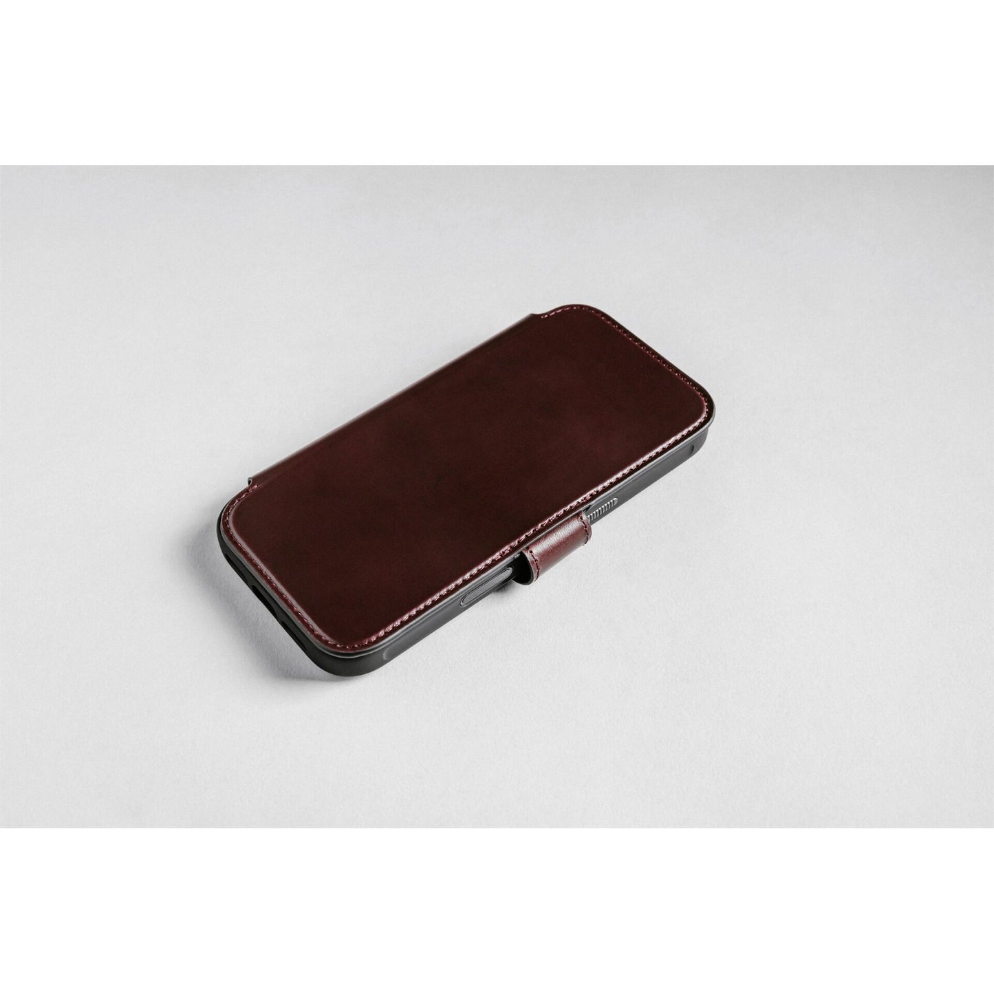 Nomad Modern Leather Folio iPhone 17 Pro Max Burgundy Horween