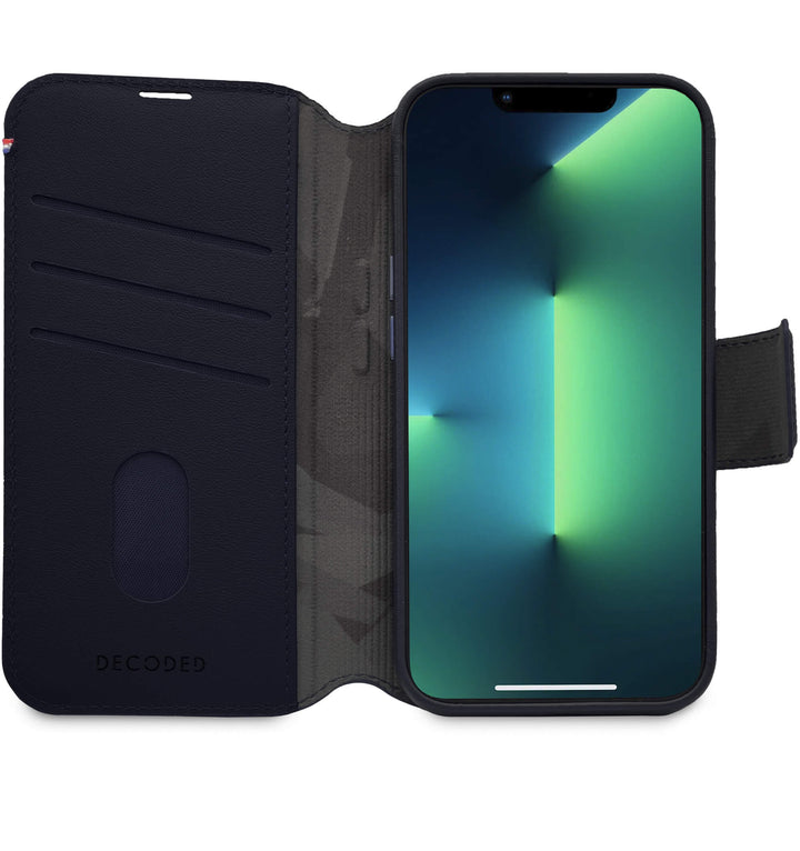 Decoded - Leather Detachable Wallet for iPhone 14 Plus - Steel Blue