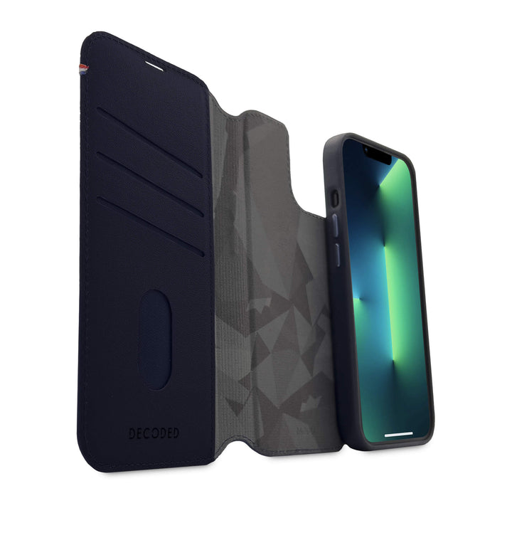 Decoded - Leather Detachable Wallet for iPhone 14 Plus - Steel Blue