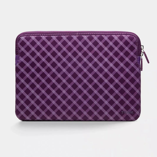 Trunk Neopren Sleeve für MacBook Air / Pro 13", Medium Purple Tartan