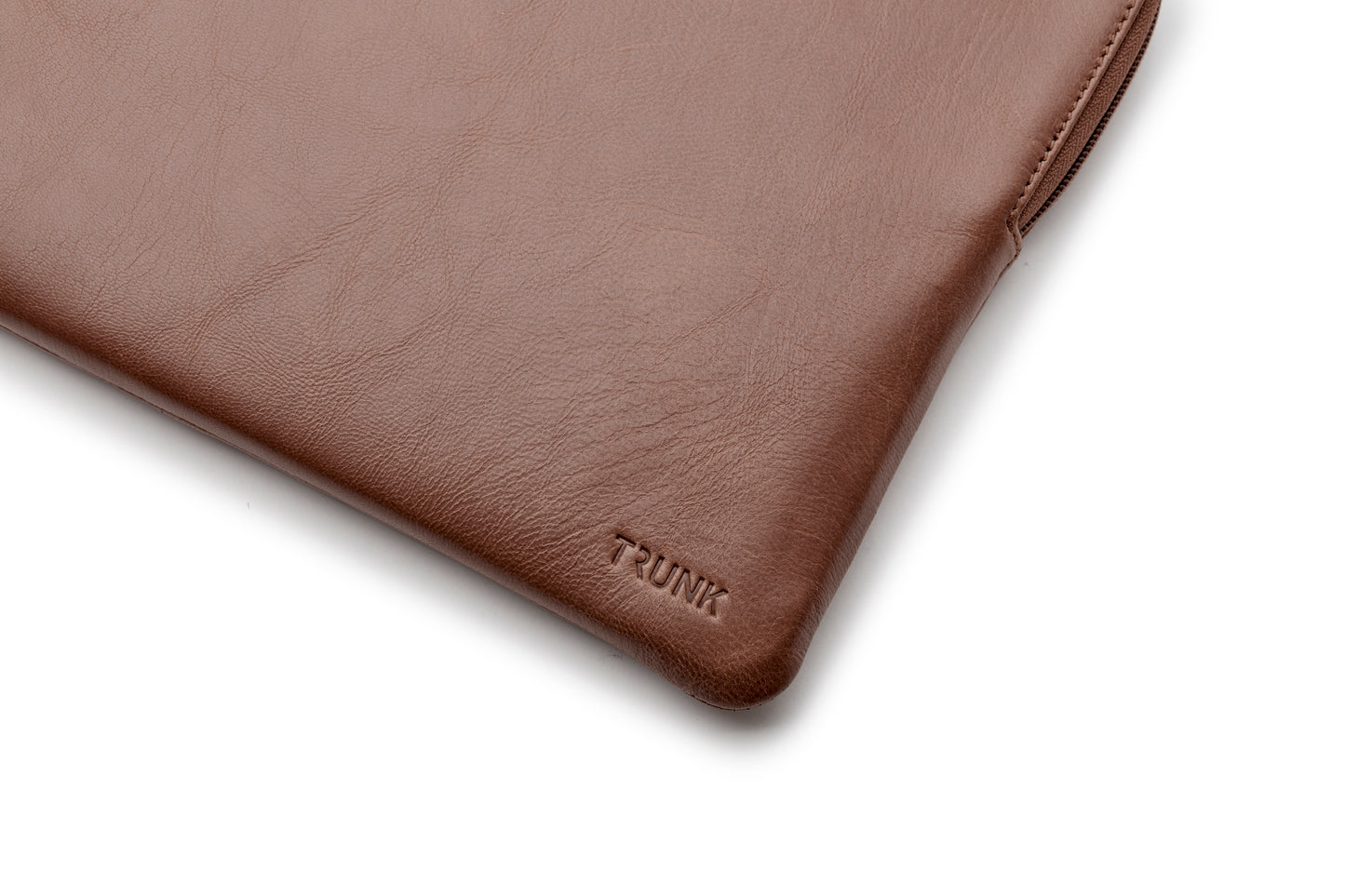 Trunk Leder Sleeve für MacBook Pro 14", Braun