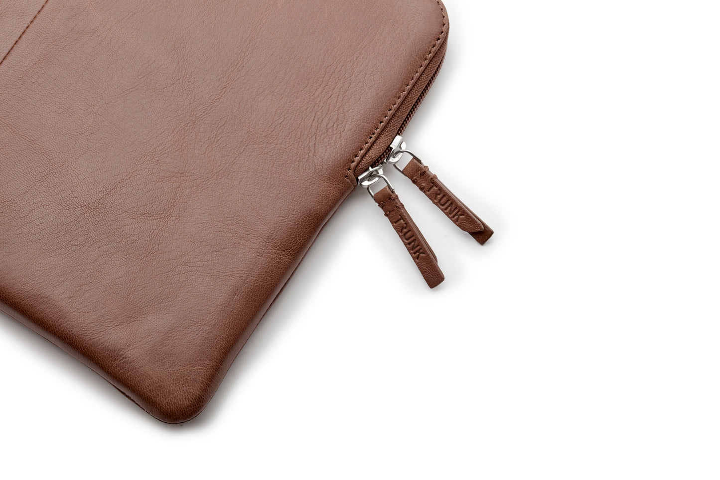 Trunk Leder Sleeve für MacBook Pro 13", Braun