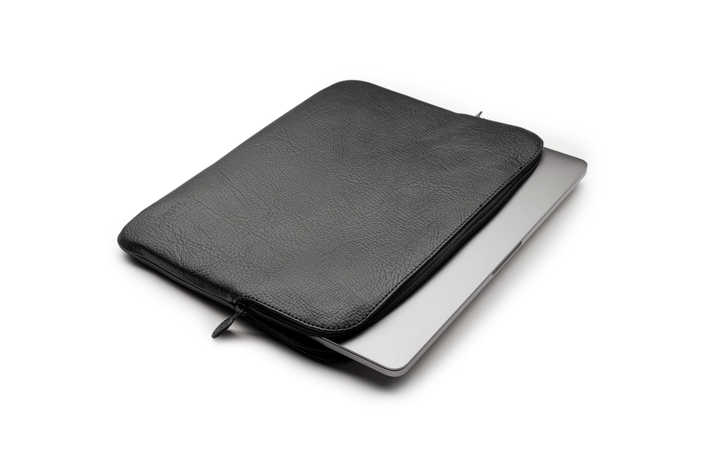 Trunk Apple Peel Veganer Leder Sleeve für MacBook Pro 13", Schwarz