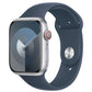 Apple Watch Series 9 GPS + Cellular, Aluminium silber, 45mm mit Sportarmband, sturmblau - S/M
