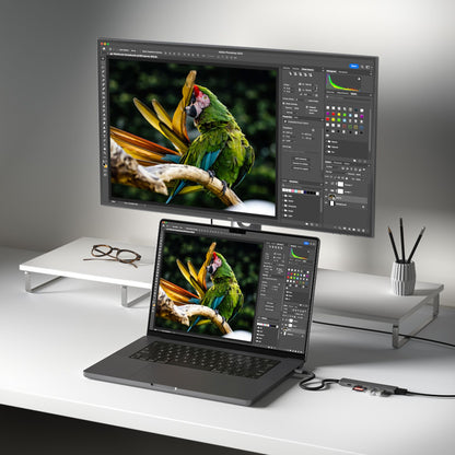 Satechi USB-C 6-in-1 Slim Multiport Adapter 4K Space Grey