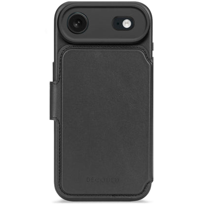 Decoded Leather Detachable Wallet iPhone 17 Air Black