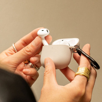 Native Union Active AirPods 4. Gen Silicone Case Sandstone