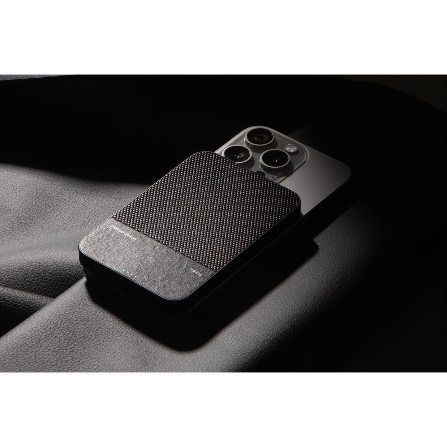 Native Union Classic Magnetic Power Bank 5000mAh Black