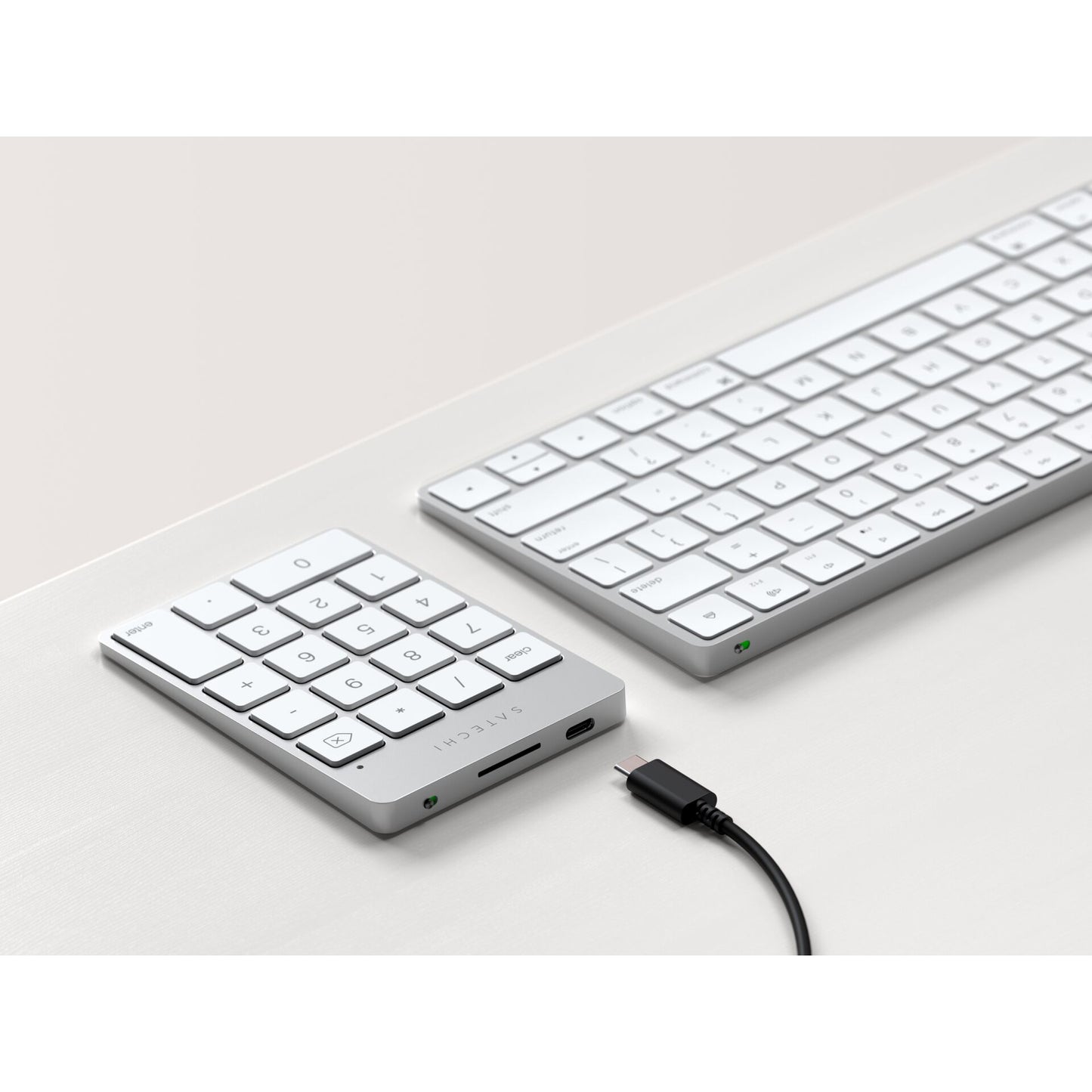 Satechi Slim Wireless Keypad Silver