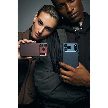 Decoded Leather Backcover iPhone 17 Pro Chocolate Brown