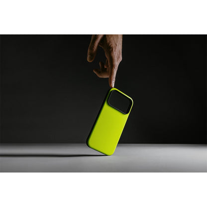 Nomad Modern Case iPhone 17 Pro Volt