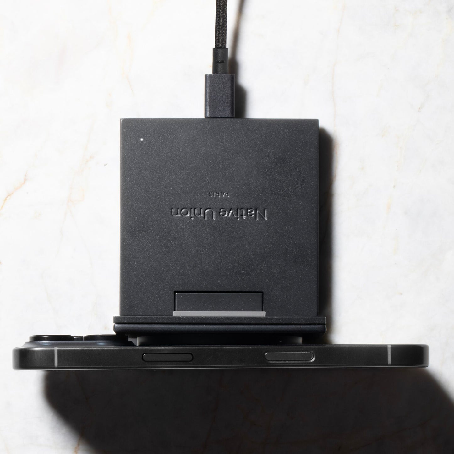 Native Union Rise Solo Foldable Qi2 Wireless Charger Black