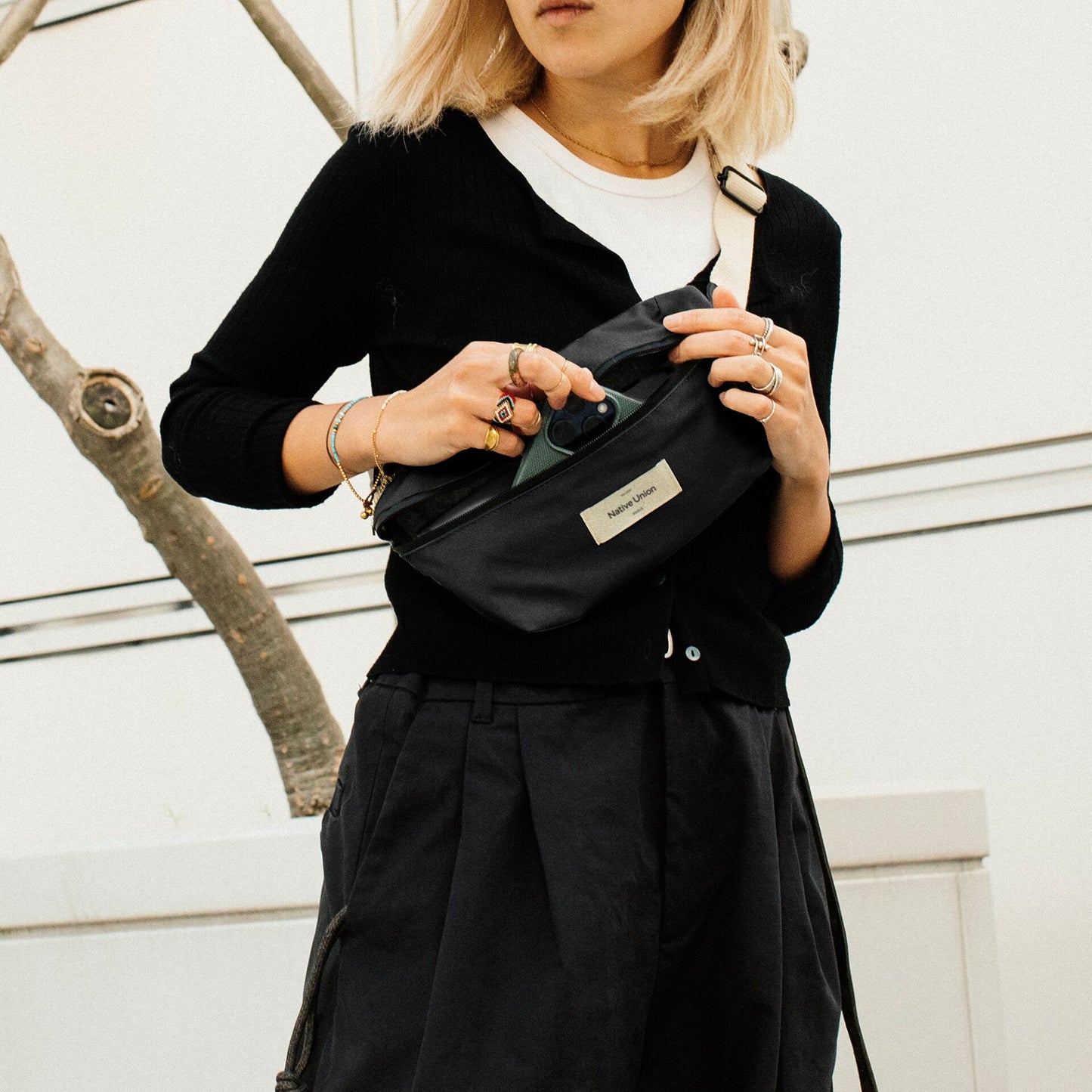 Native Union W.F.A. Crossbody Pouch 1.5L Black