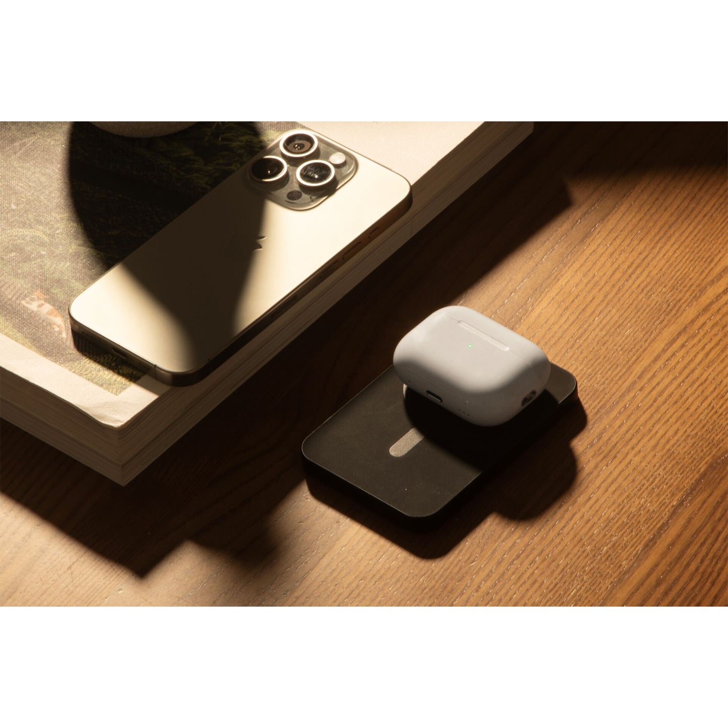 Native Union Classic Magnetic Power Bank 5000mAh Black