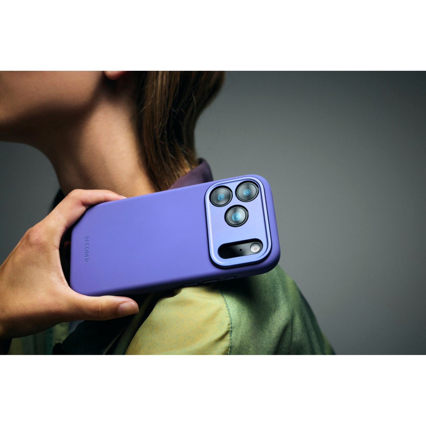 Decoded AntiMicrobial Silicone Backcover iPhone 17 Pro Future Dusk