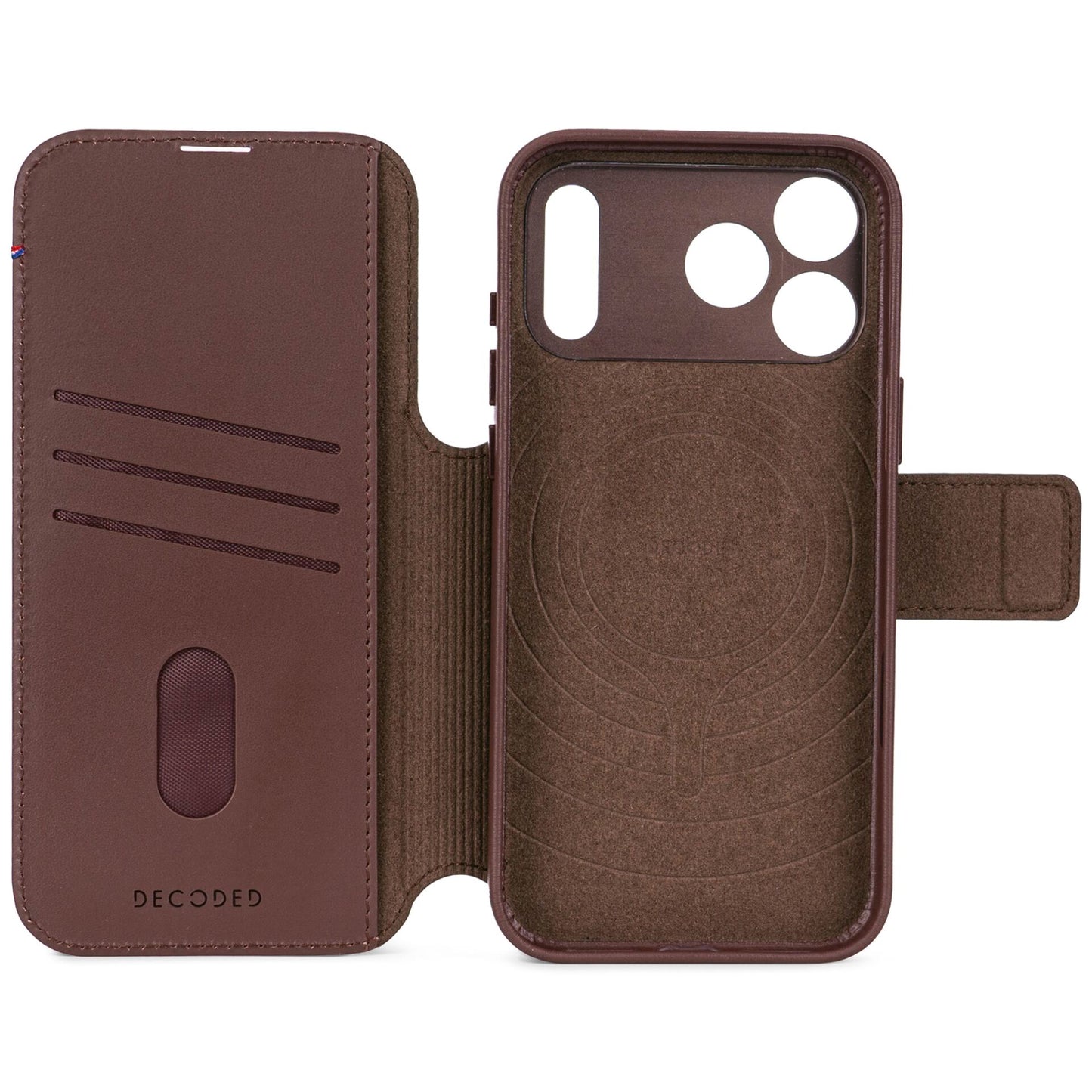 Decoded Leather Detachable Wallet iPhone 17 Pro Max Brown