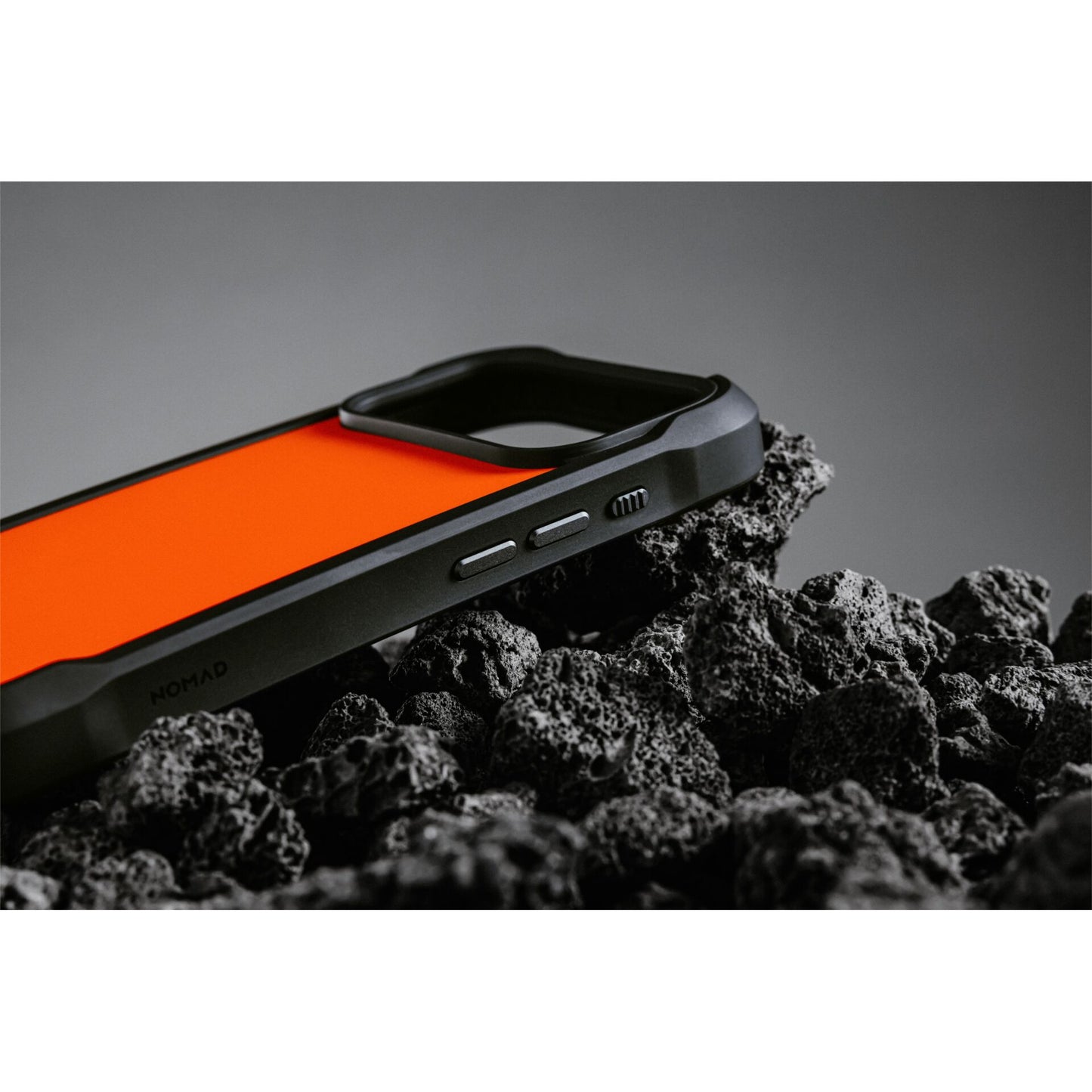 Nomad Rugged Case iPhone 17 Pro Max Ultra Orange