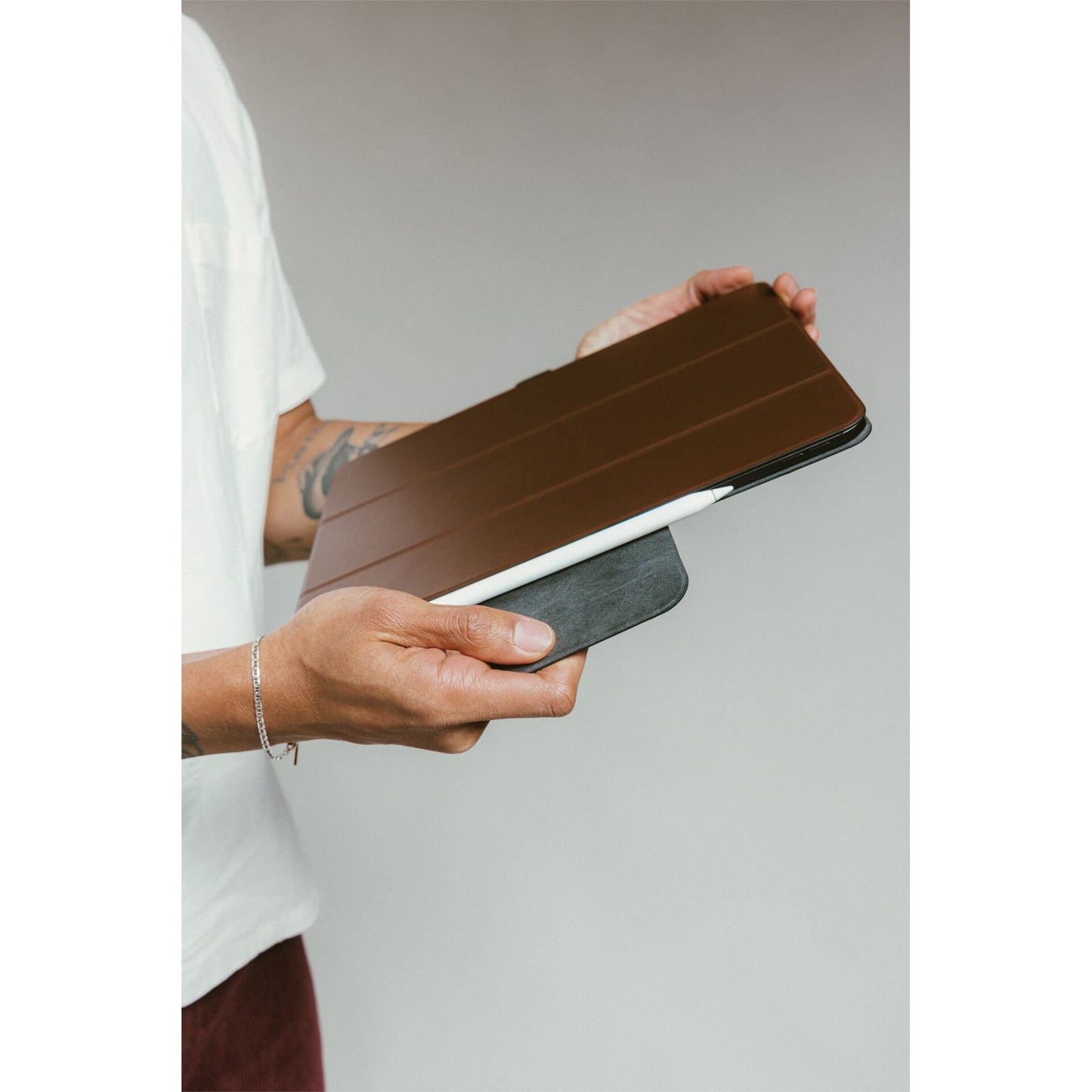 Nomad Modern Leather Folio iPad Pro 11" (M4/M5) Brown