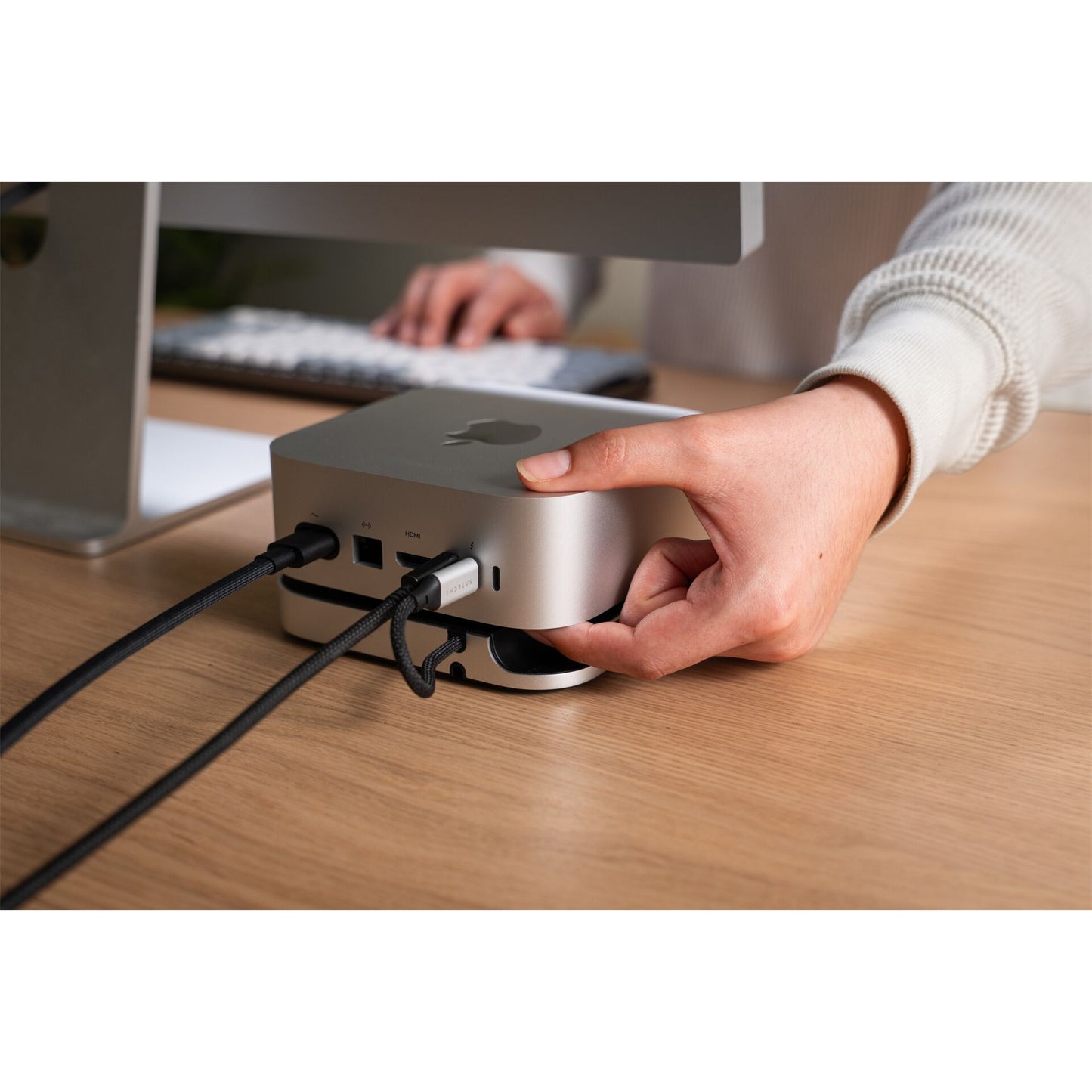 Satechi Stand Hub Mac Mini M4 with SSD Enclosure