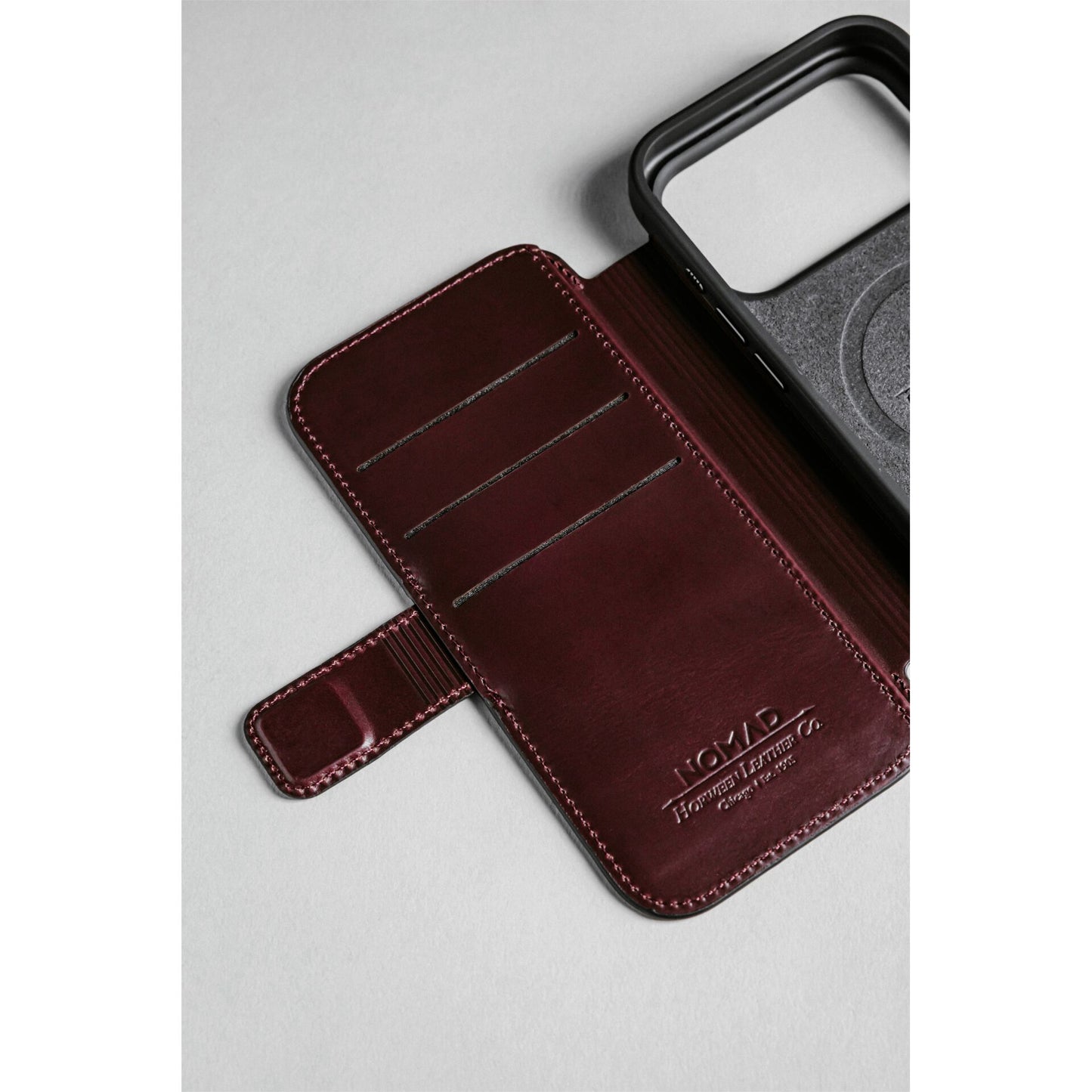 Nomad Modern Leather Folio iPhone 17 Pro Max Burgundy Horween