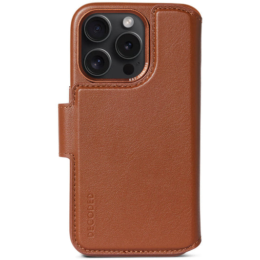Decoded Leather Detachable Wallet for iPhone 15 Pro Tan