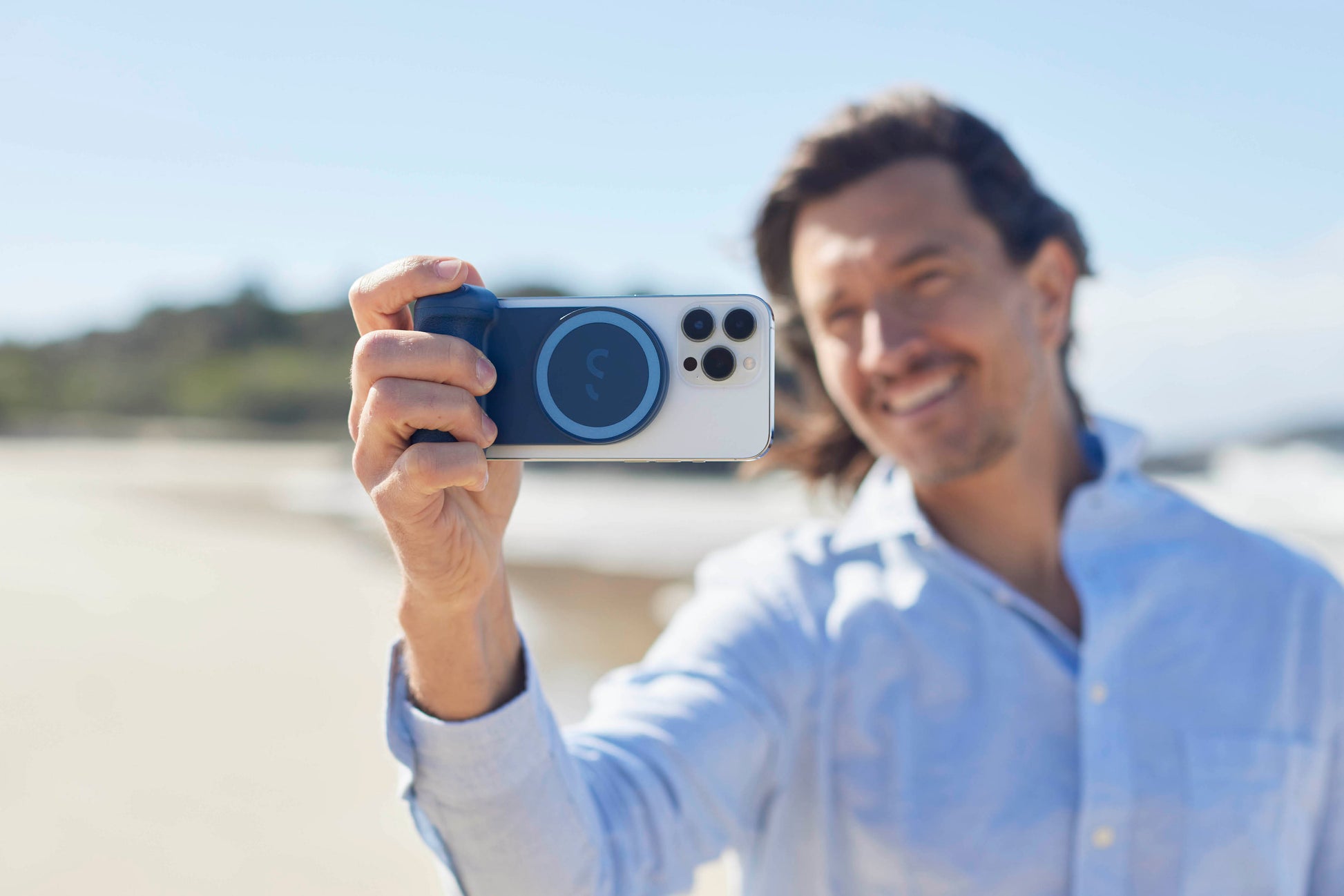 Shiftcam SnapGrip magnetischer Kameragriff, dunkelblau – iTech Experts