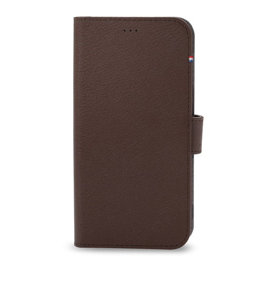Decoded - Leather 2-in-1 Wallet Case with removable Back Cover for iPhone SE (3rd & 2nd gen) / 8 / 7 / 6s / 6 (4,7 inch) - Brown