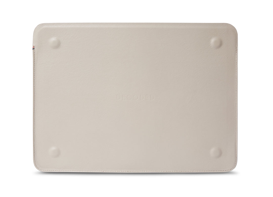 Decoded - Leather Frame Sleeve for Macbook 16 inch - Clay
